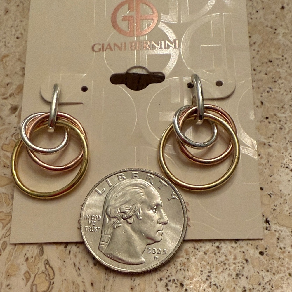Giani Bernini Multi-Tone Circle Earrings - Picture 4 of 4
